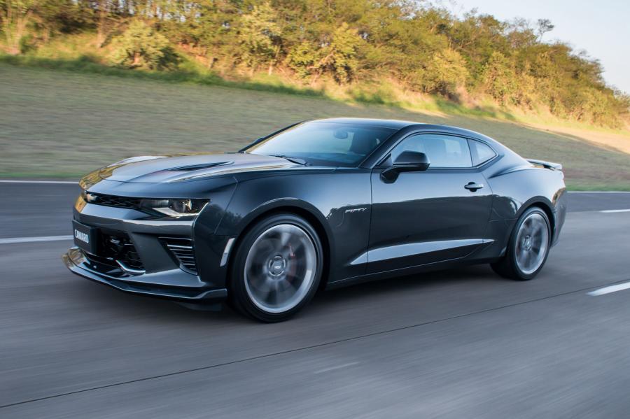  Chevrolet Camaro SS 50th Anniversary 2016 года  (LA) (фото 21 из 22)